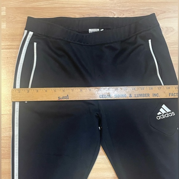 Adidas pants - Picture 7 of 8